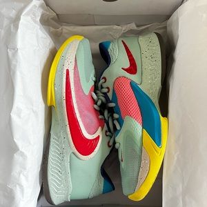 Zoom Freak 4 SE Basketball/Athletic Shoes